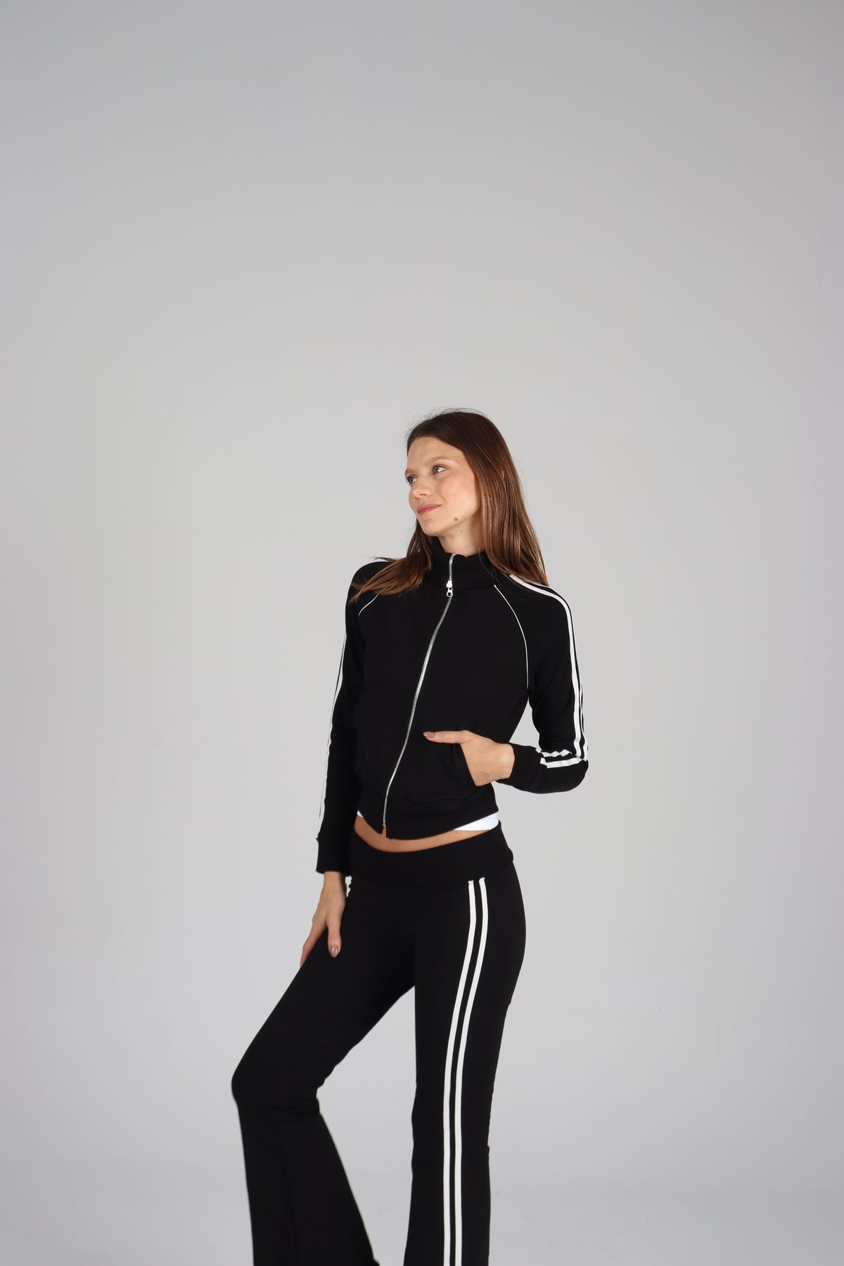 REWIND JACKET BLACK & WHITE